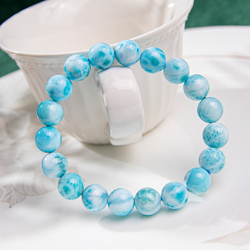 海纹石-Larimar：海洋之心的神秘能量与风水妙用