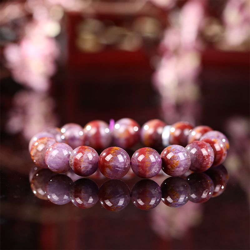 Unlocking the Mystical Powers of Auralite 23: The Crystal of Transformation